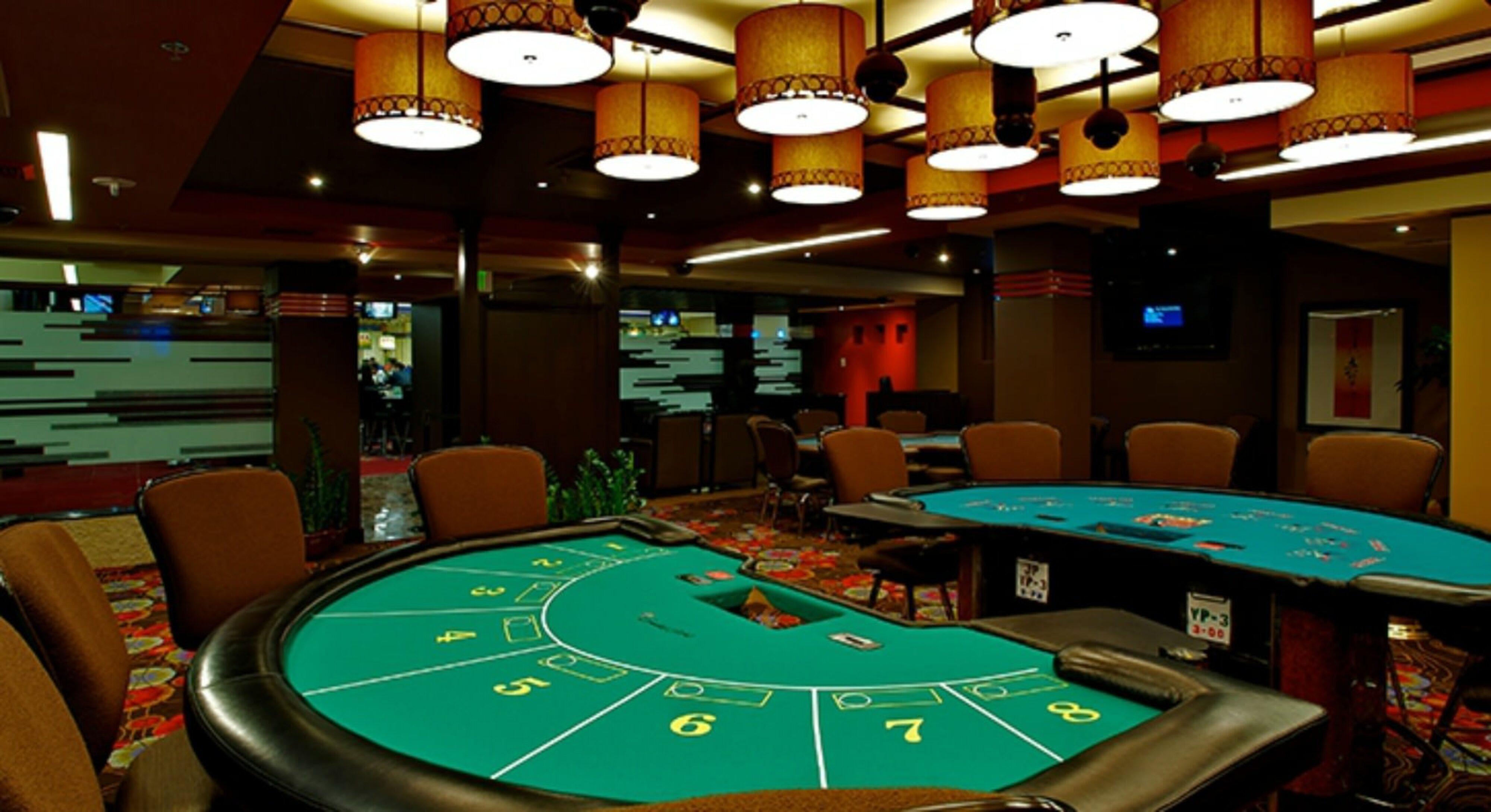 The Commerce Casino & Hotel Экстерьер фото